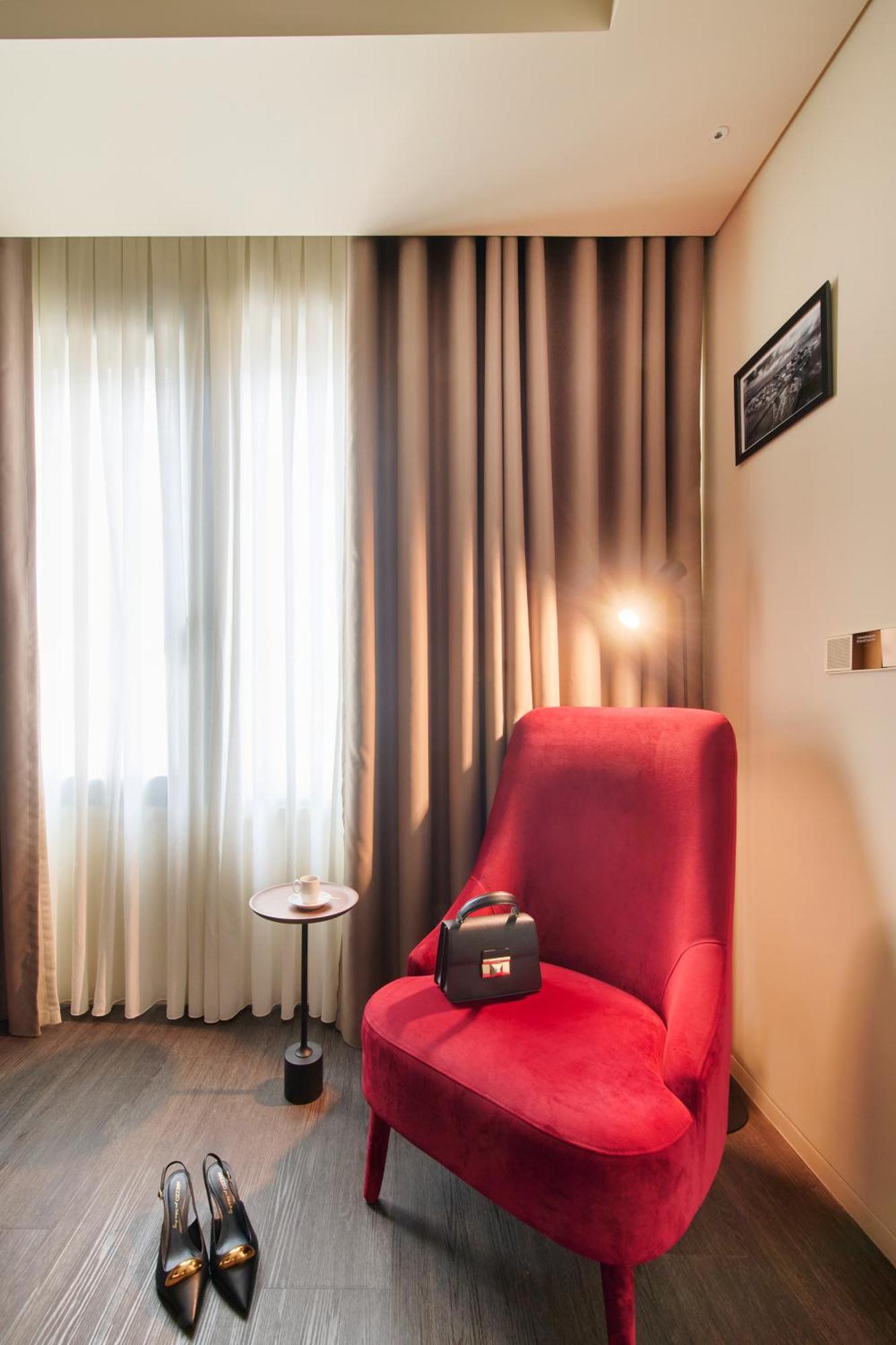 Hotel Moon & Sun Porto Bagian luar foto