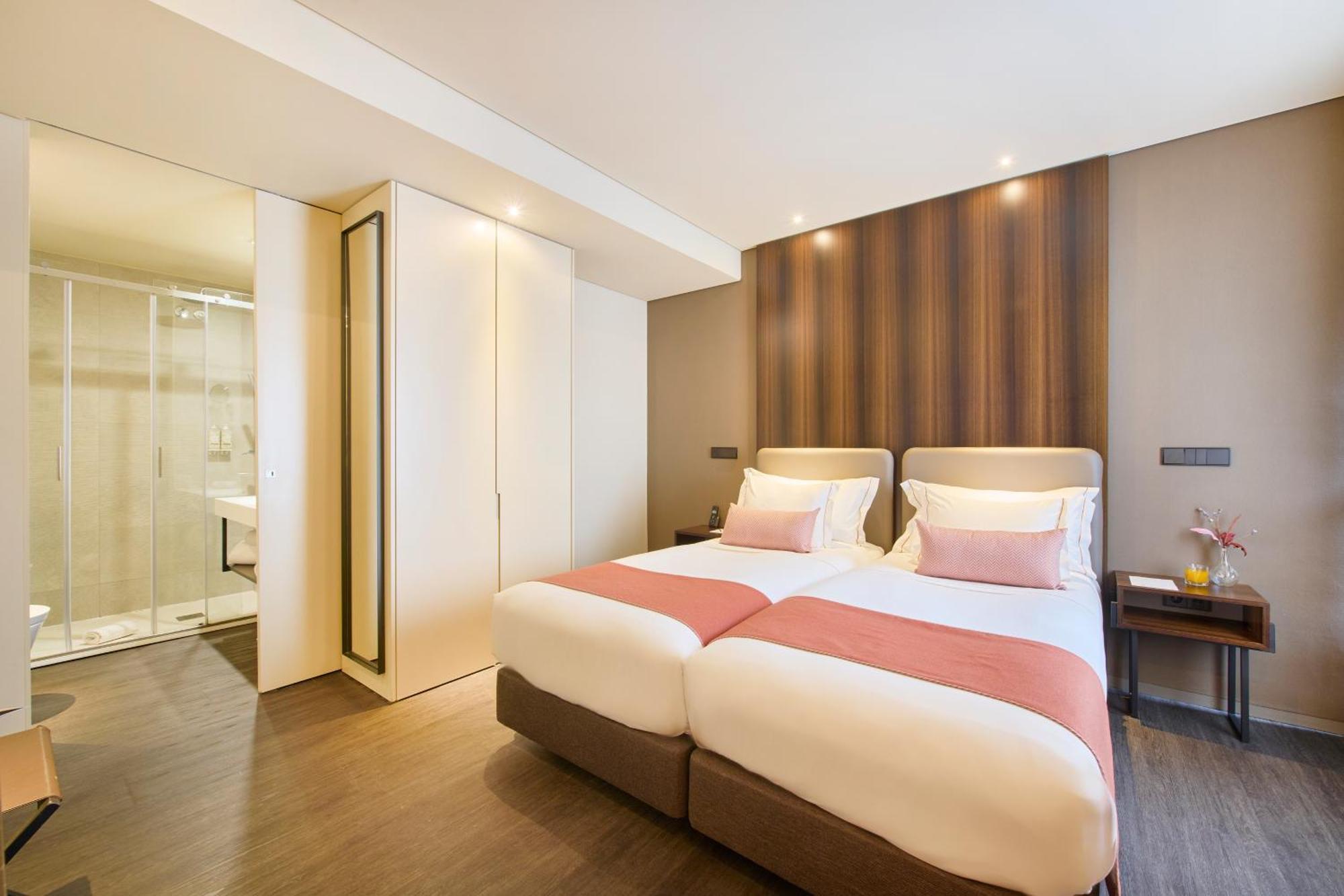 Hotel Moon & Sun Porto Bagian luar foto