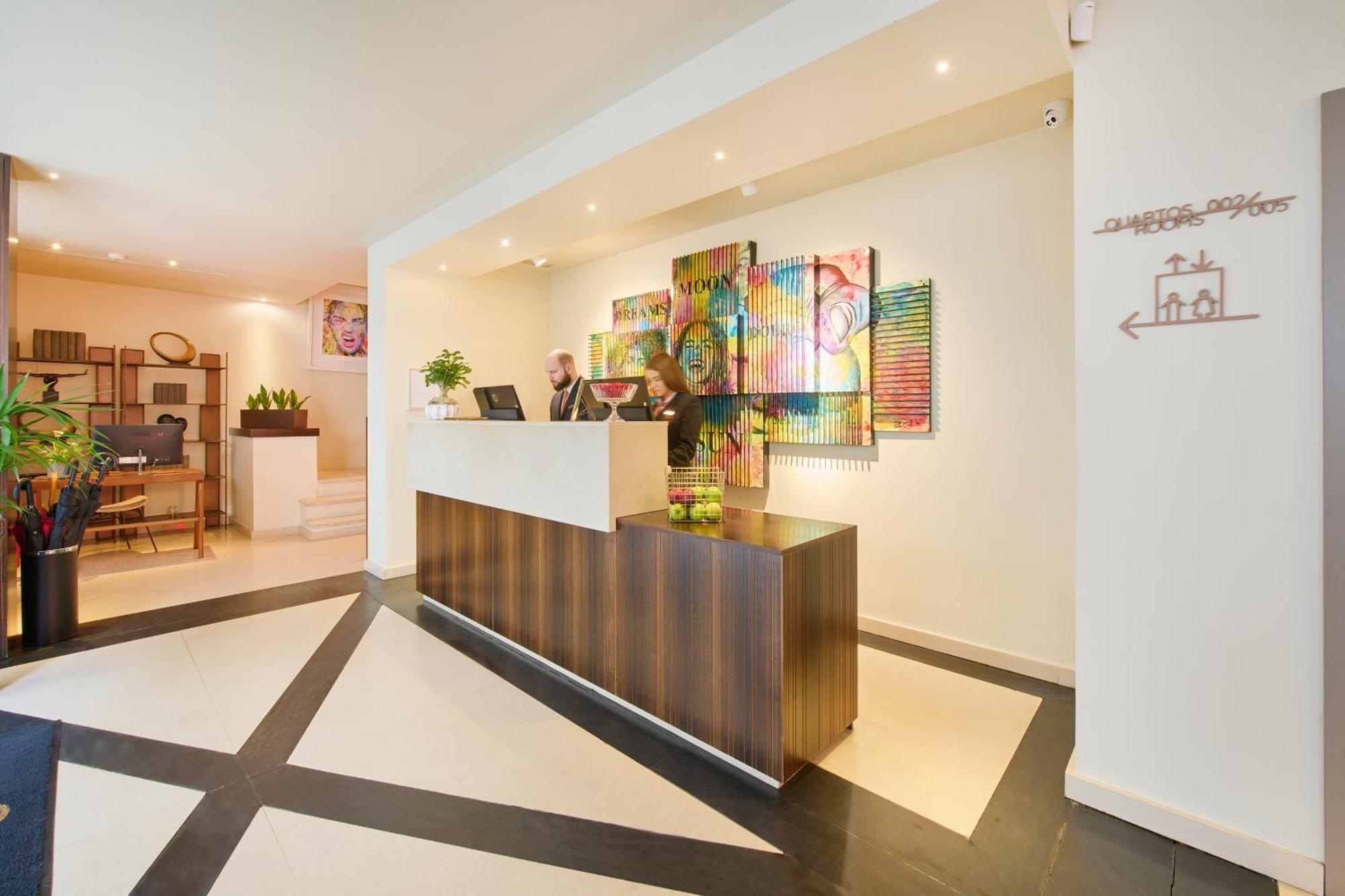 Hotel Moon & Sun Porto Bagian luar foto