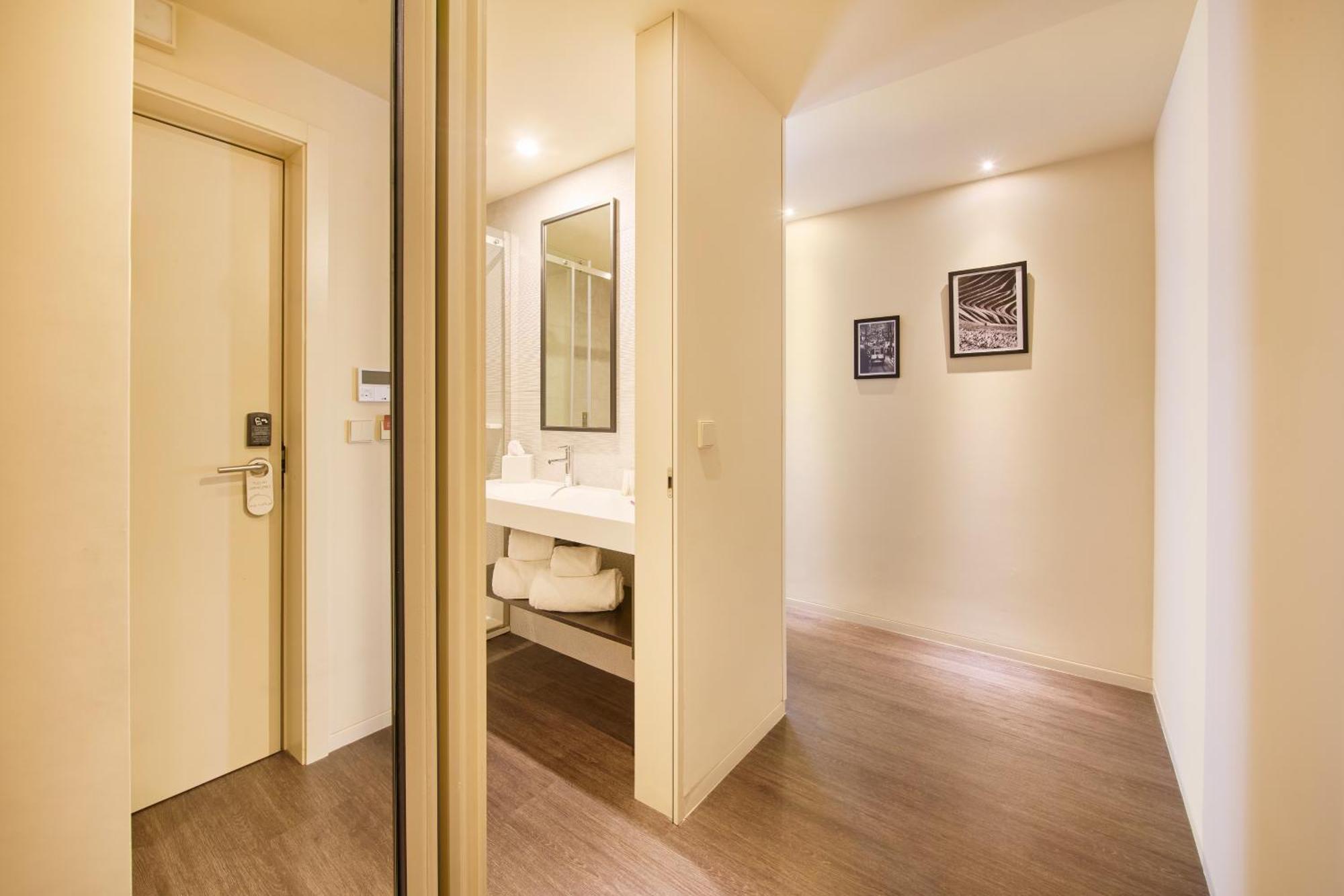 Hotel Moon & Sun Porto Bagian luar foto