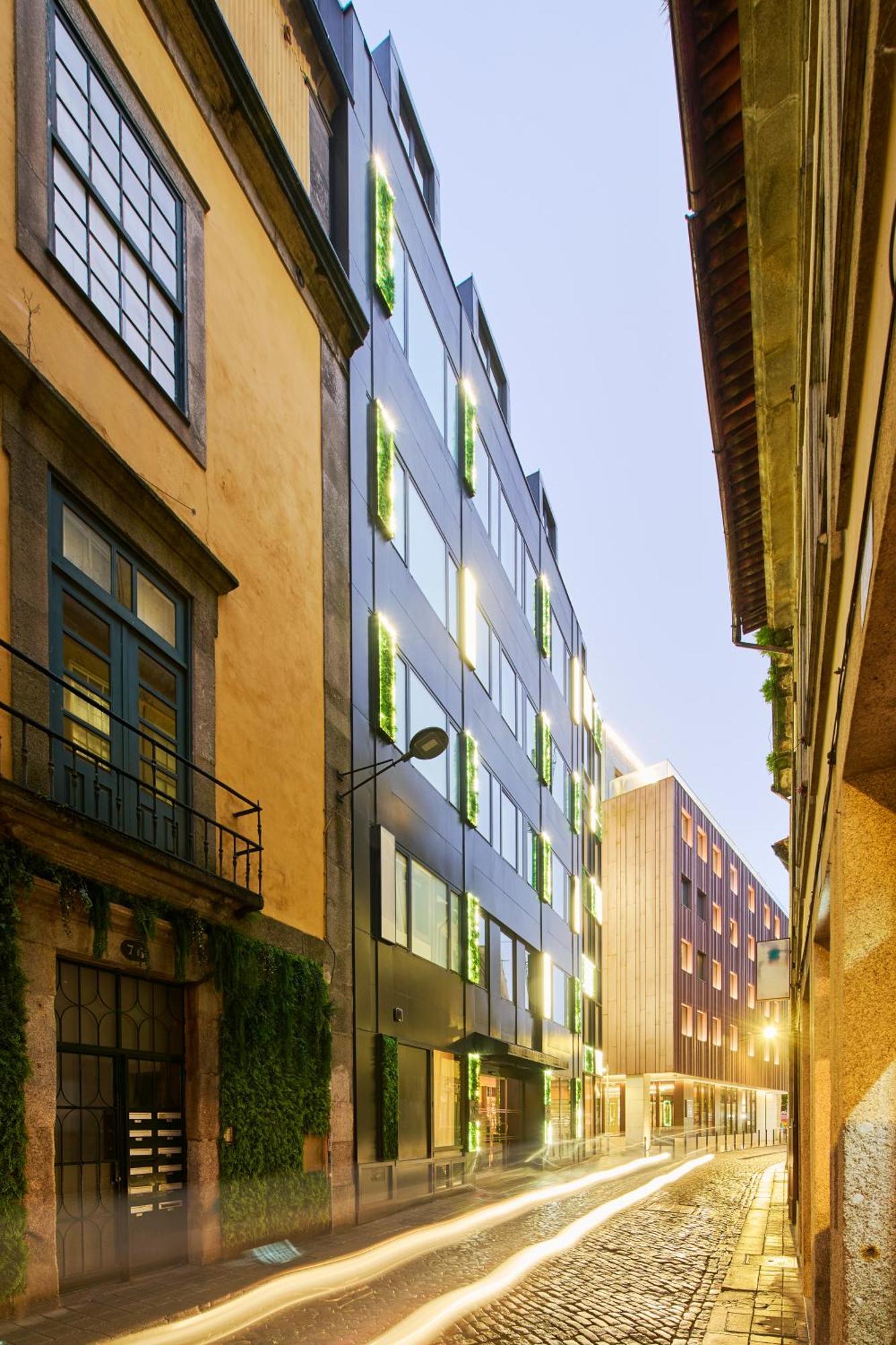 Hotel Moon & Sun Porto Bagian luar foto